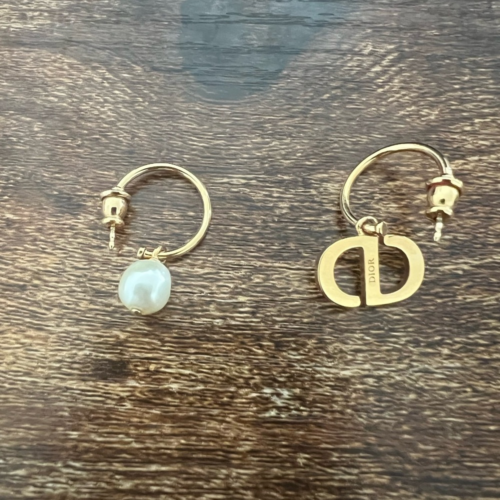 Dior Petit CD Earrings